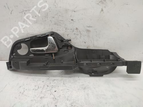 Høyre bak invendig håndtak SEAT CORDOBA (6K2) 1.4 (60 hp) 18266183