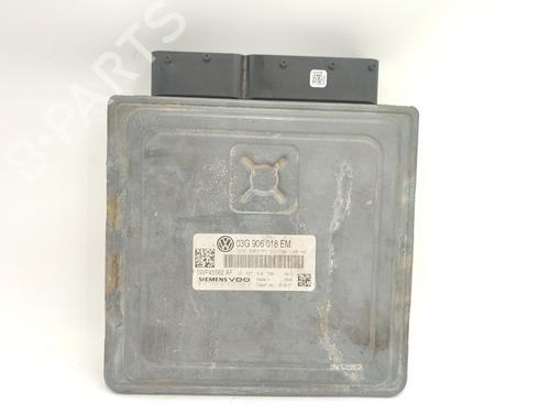Used Engine control unit (ECU) Engine control unit (ECU) VW PASSAT B6 Variant (3C5) 2.0 TDI (136 hp) 36645585 36645585