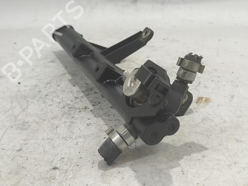 Used Injection rail CITROËN XANTIA (X2) 1.8 i 16V (110 hp) 16977826