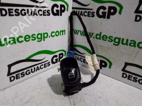 Used Right front window switch MERCEDES-BENZ C-CLASS (W203) [2000-2007]  7149187