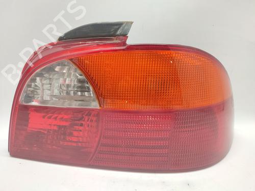 Used Right taillight Right taillight TOYOTA AVENSIS (_T22_) 1.6 i (AT220_, AT220R) (101 hp) 34614142 34614142