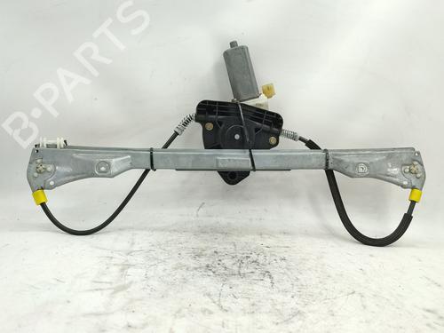 Lève-vitre avant droit RENAULT CLIO II (BB_, CB_) 1.5 dCi (B/CB07) (65 hp) 30832259