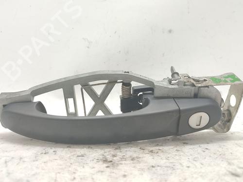 Used Front left exterior door handle Front left exterior door handle 37427821 37427821