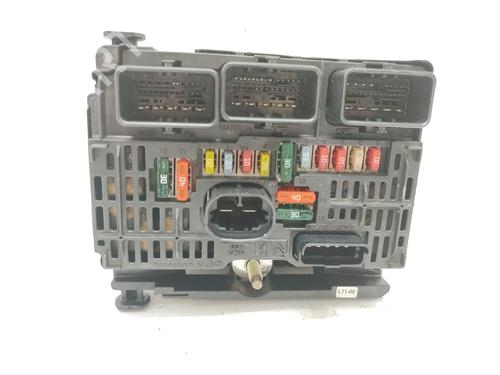 Fuse box CITROËN C5 II (RC_) 2.0 HDi (RCRHRH) | BP29889886E1