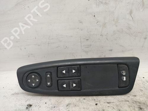 Interrupteur de vitre avant gauche FIAT STILO Multi Wagon (192_) 1.9 JTD BP27673290I27