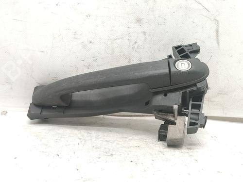 Used Front left exterior door handle MERCEDES-BENZ A-CLASS (W168) A 160 (168.033, 168.133) (102 hp) 22902630