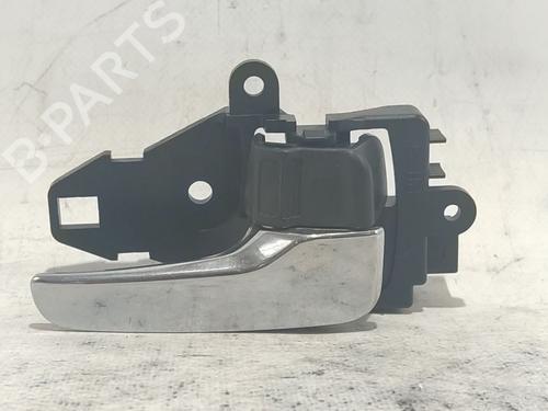 front-right-interior-door-handle-mitsubishi-outlander-ii-cw_w-2005-2006-2007-2008-2009-2010-2011-2012-34700038 main image