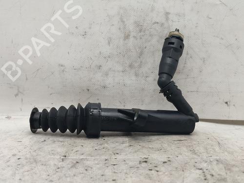 Clutch slave cylinder CITROËN C5 III Break (RW_) 2.0 HDi 140 | BP26438574M113 