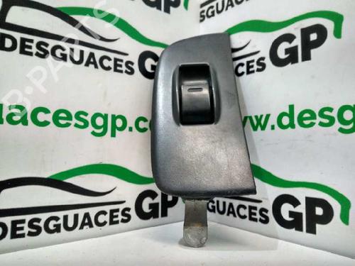 Used Right front window switch TOYOTA COROLLA Compact (_E11_) 1.6 (ZZE112_, ZZE112R) (110 hp) 7141782