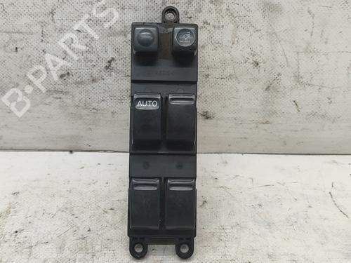 Used Left front window switch NISSAN PRIMERA Hatchback (P12) [2002-2025]  18675607