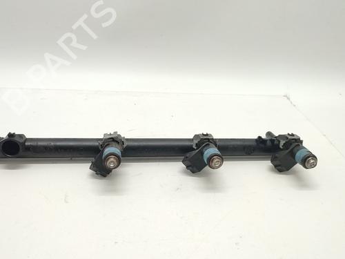 Used Injection rail Injection rail RENAULT MEGANE II Saloon (LM0/1_) 1.4 (98 hp) 39962811 39962811