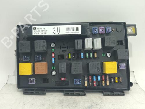 Used Fuse box Fuse box OPEL ASTRA H Saloon (A04) [2007-2014] 32705195 32705195