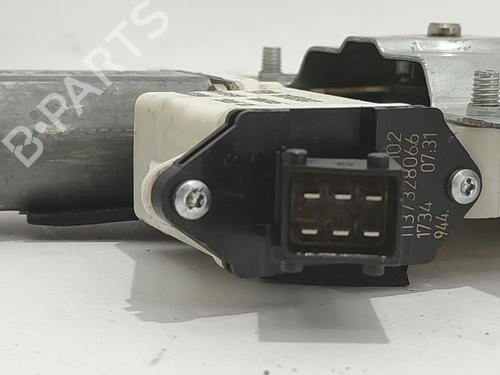 Front left window mechanism OPEL VECTRA C (Z02) 2.0 DTI 16V (F69) | BP28214040C22 