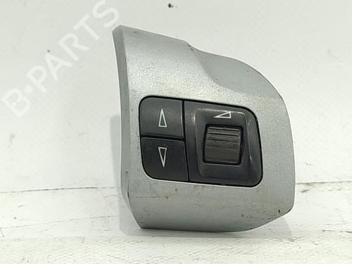 Used Steering wheel controls OPEL ASTRA H (A04) 1.7 CDTI (L48) (110 hp) 31718939