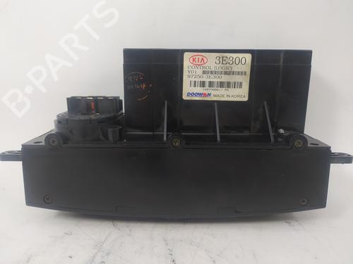 Climate control KIA SORENTO I (JC) 2.5 CRDi 4WD | BP13012864I5 