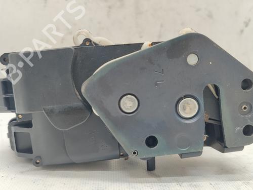 Rear left lock LAND ROVER RANGE ROVER II (P38A) 4.6 4x4 | BP24700652C100 