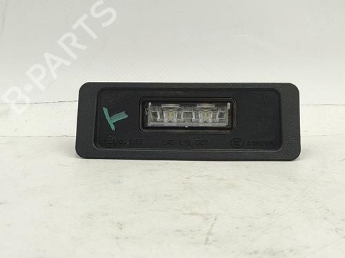 Nummerpladelys VOLVO V40 Hatchback (525) D2 (120 hp) 31711550