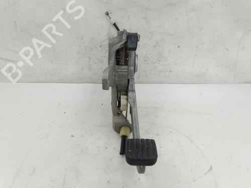 Used Hand brake MERCEDES-BENZ M-CLASS (W163) ML 270 CDI (163.113) (163 hp) 26399034