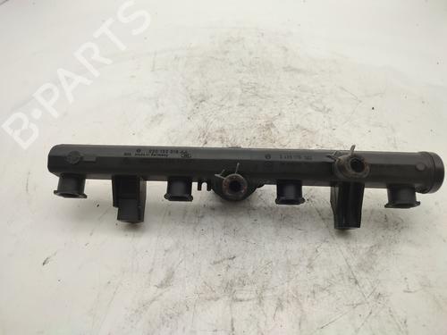 Used Injection rail SEAT IBIZA II (6K1) [1993-2002]  13448376