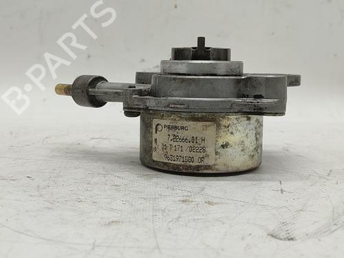 Used Vacuum pump PEUGEOT 607 (9D, 9U) [2000-2025]  16477945