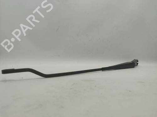 Used Front windshield wiper arm LAND ROVER FREELANDER I (L314) [1998-2006]  32001157