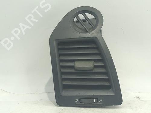 Used Air vent RENAULT MEGANE II Saloon (LM0/1_) 1.9 dCi (LM0G, LM1G, LM2C) (120 hp) 31860157