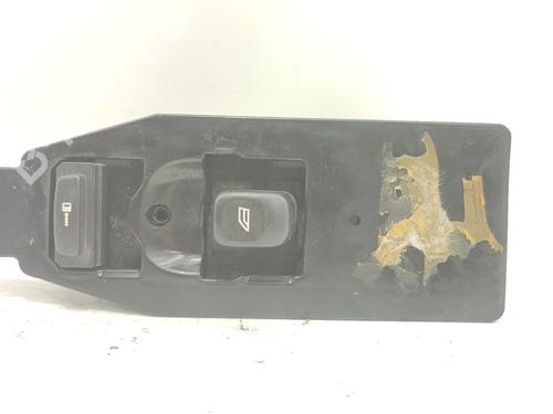 Used Right front window switch Right front window switch 37183849 37183849