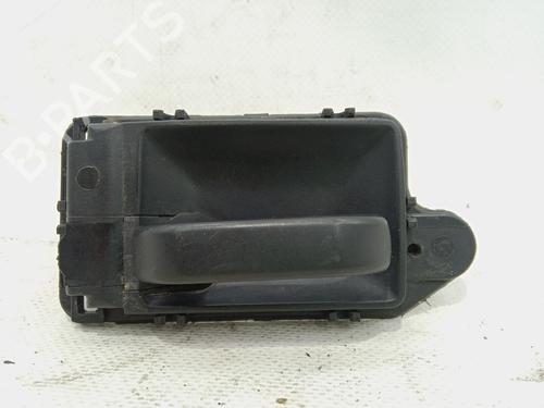 Used Front left interior door handle Front left interior door handle PEUGEOT 106 II (1A_, 1C_) 1.1 i (60 hp) 33402527 33402527