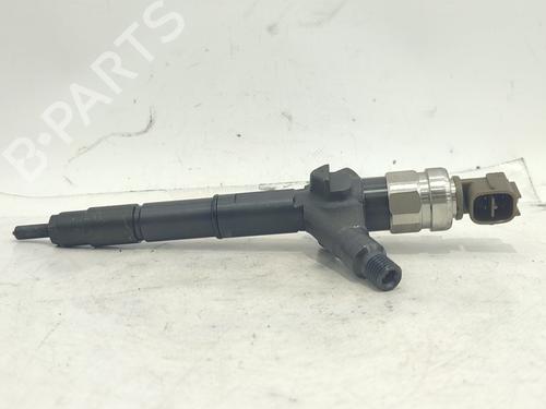 Used Injector NISSAN ALMERA II (N16) 2.2 dCi (136 hp) 32319284