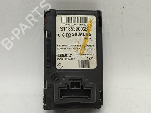 Used Control unit RENAULT SCÉNIC II (JM0/1_) [2003-2010]  16268760