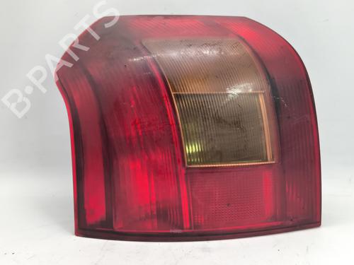 Used Right taillight TOYOTA COROLLA (_E12_) 2.0 D-4D (CDE120R, CDE120L_) (116 hp) 29233196
