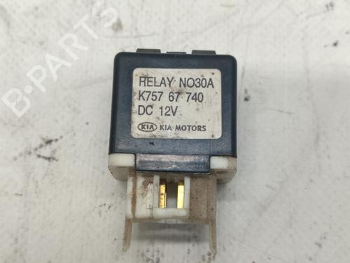 Used Electronic module KIA CARNIVAL II (GQ) 2.9 CRDi (144 hp) 16478043