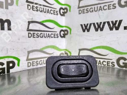 Used Right front window switch OPEL CORSA C (X01) 1.3 CDTI (F08, F68) (70 hp) 7139113