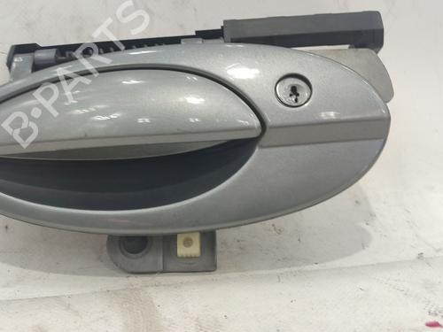 Used Front left exterior door handle Front left exterior door handle CITROËN C5 I (DC_) 2.0 HDi (DCRHZB, DCRHZE) (109 hp) 33814188 33814188