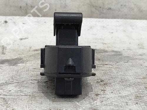 Right rear window switch ALFA ROMEO 159 (939_) 1.9 JTDM 16V (939AXC1B, 939AXC12) | BP28213987I28 