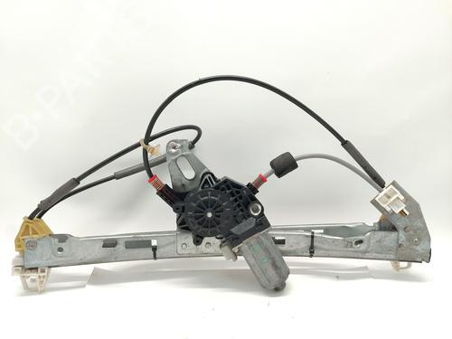 Rudehejsemekanisme Højre foran PEUGEOT 206 Hatchback (2A/C) 1.4 HDi eco 70 (68 hp) 31031629