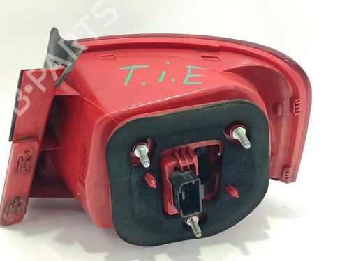 Left taillight VW PASSAT B6 (3C2) 2.0 TDI 16V | BP38776104C34 - Image 2