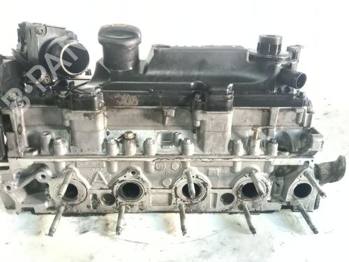Used Cylinder head Cylinder head 32393944 32393944
