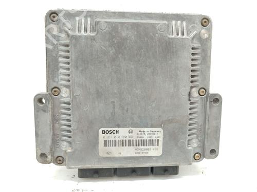 Calculateur moteur (ecu) RENAULT SCÉNIC I MPV (JA0/1_, FA0_) 1.9 dCi RX4 | BP29983443M57