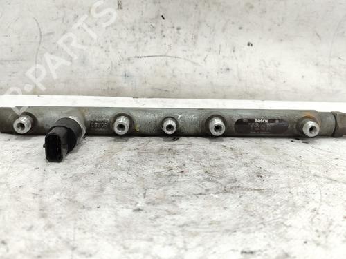 Used Injection rail VOLVO V40 Estate (645) 1.9 DI (102 hp) 27347043