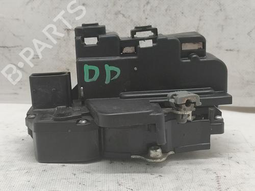 Used Front right lock CHEVROLET CAPTIVA (C100, C140) 2.0 D 4WD (150 hp) 23139888
