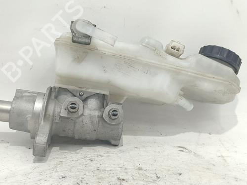 Used Brake master cylinder Brake master cylinder 37646068 37646068