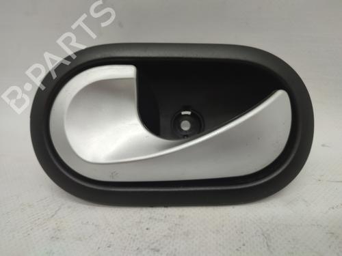 Venstre fortil invendig håndtag RENAULT MEGANE II (BM0/1_, CM0/1_) [2001-2012]  16951232