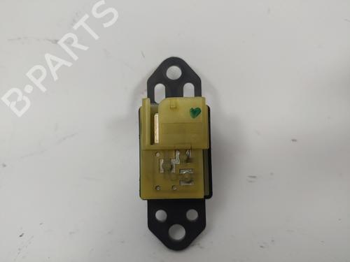 Right front window switch CHRYSLER VOYAGER IV (RG, RS) 2.8 CRD | BP8516587I26 