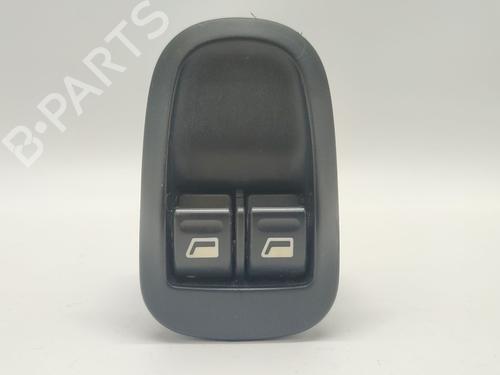 Used Left front window switch Left front window switch PEUGEOT 206 Hatchback (2A/C) 1.9 D (69 hp) 39176240 39176240