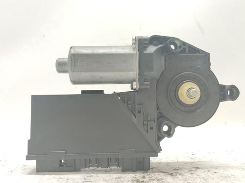 Used Right rear window motor Right rear window motor 37468237 37468237