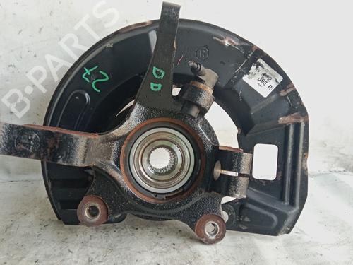 Used Right front steering knuckle HYUNDAI SANTA FÉ I (SM) 2.0 CRDi 4x4 (125 hp) 25745806