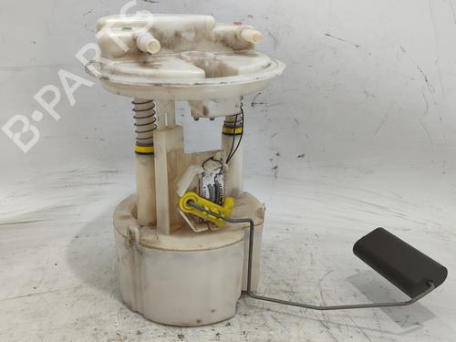 Used Fuel pump RENAULT CLIO II (BB_, CB_) [1998-2016]  18240854
