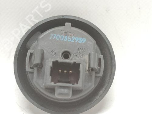 Headlight switch RENAULT MASTER II Van (FD) 2.5 D (FD0A, FD0E, FD2E, FD3E) | BP36994681I24 - Image 2