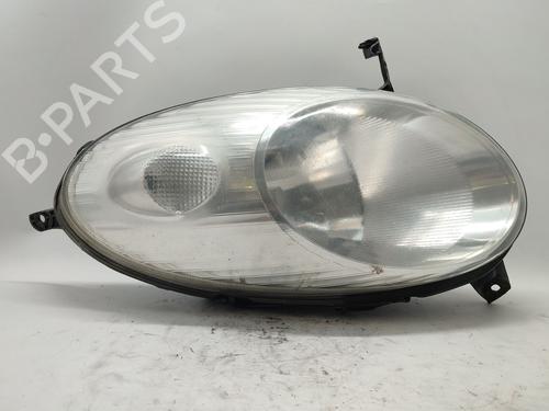Used Left headlight NISSAN MICRA III (K12) 1.2 16V (80 hp) 30055493